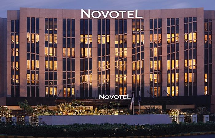 1 Novotel Fasade